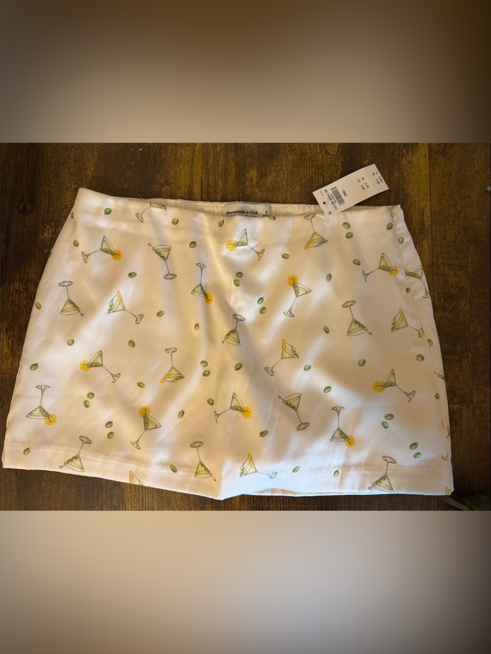 Cocktail Olive Martini Print Silk Mini Skort